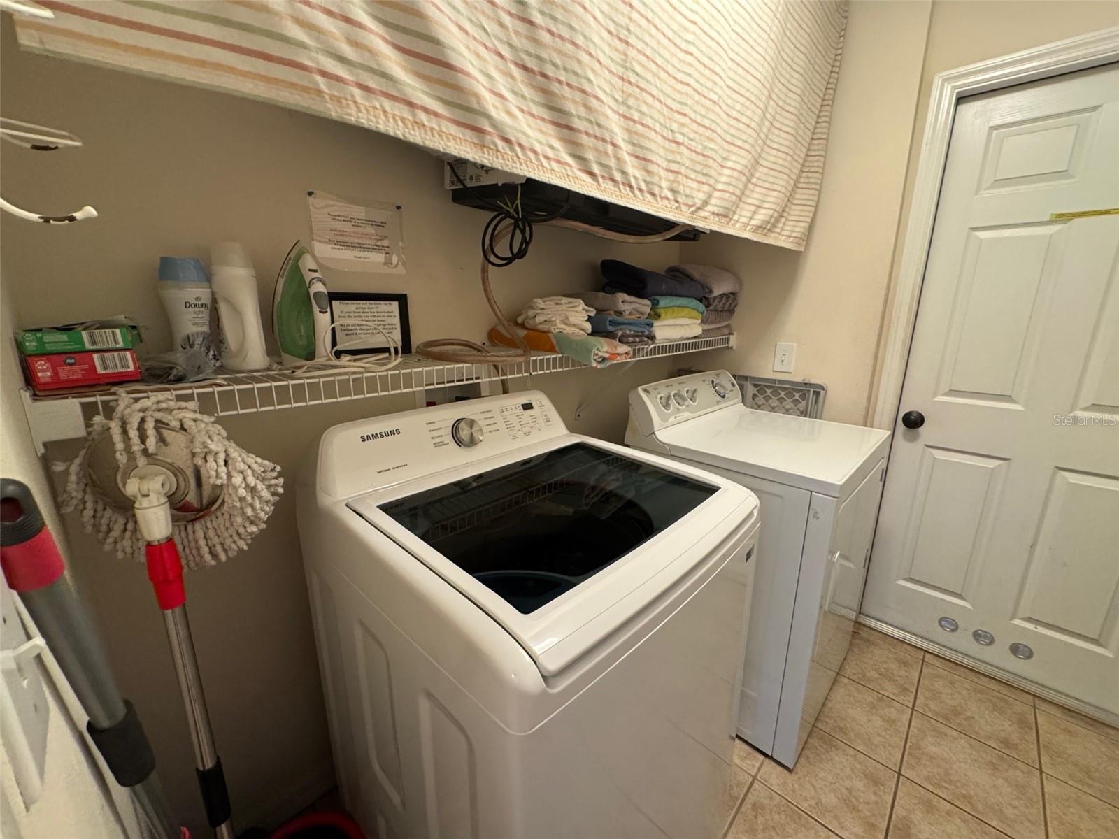 Image 25 of 44 For 8475 Oasis Key Cove