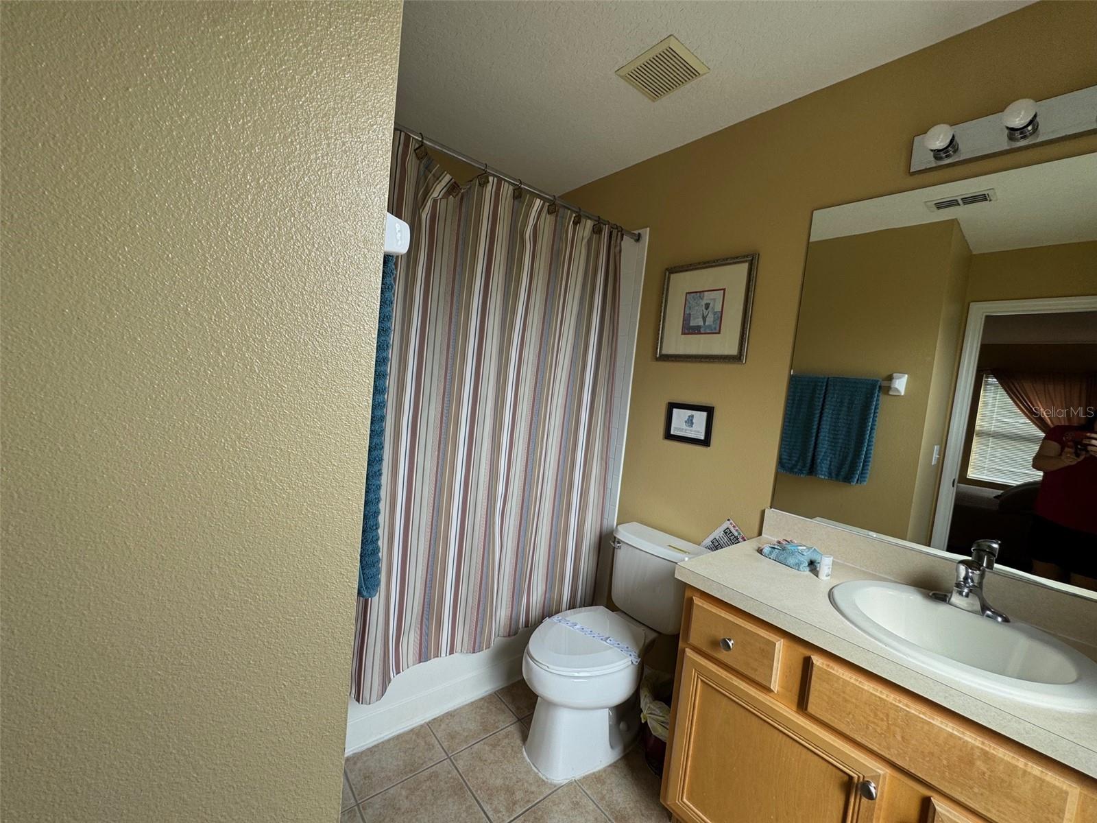 Image 28 of 44 For 8475 Oasis Key Cove