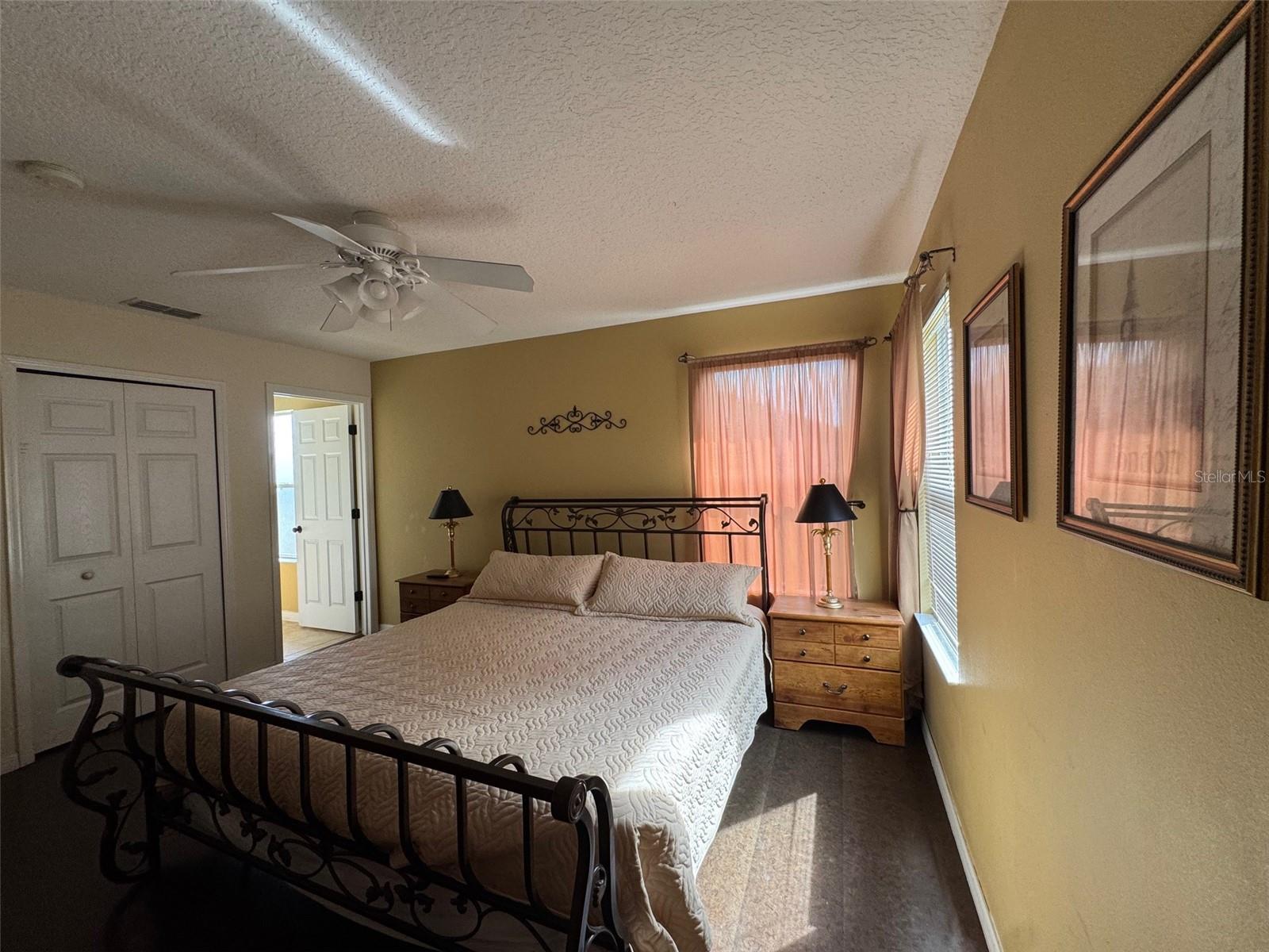 Image 35 of 44 For 8475 Oasis Key Cove