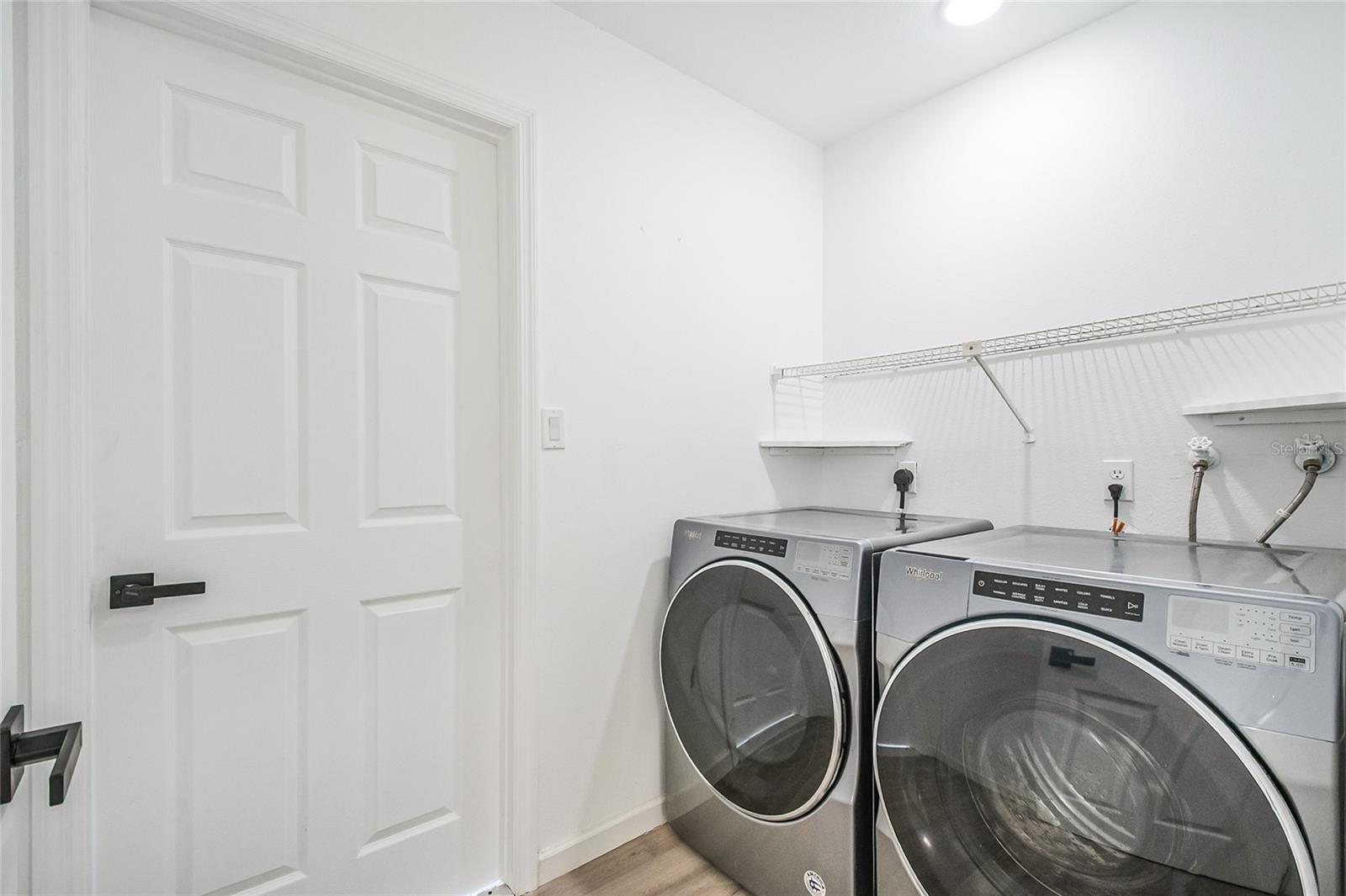 Image 30 of 42 For 10 Sandalwood Drive