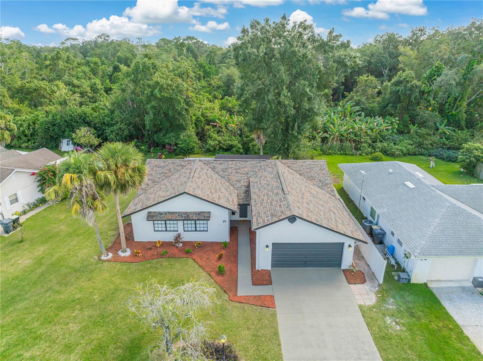 Image 35 of 42 For 10 Sandalwood Drive