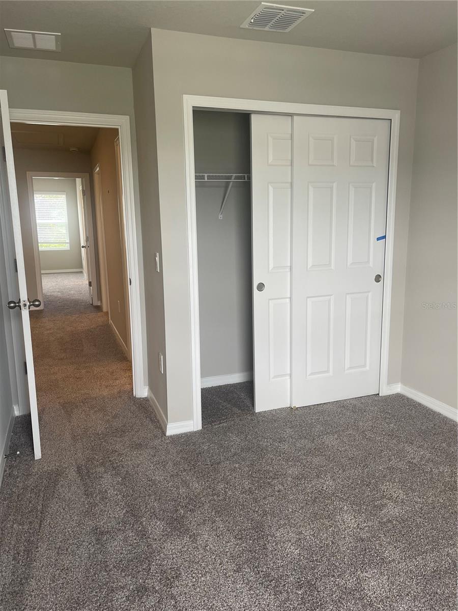 Image 17 of 29 For 452 Legacy Loop