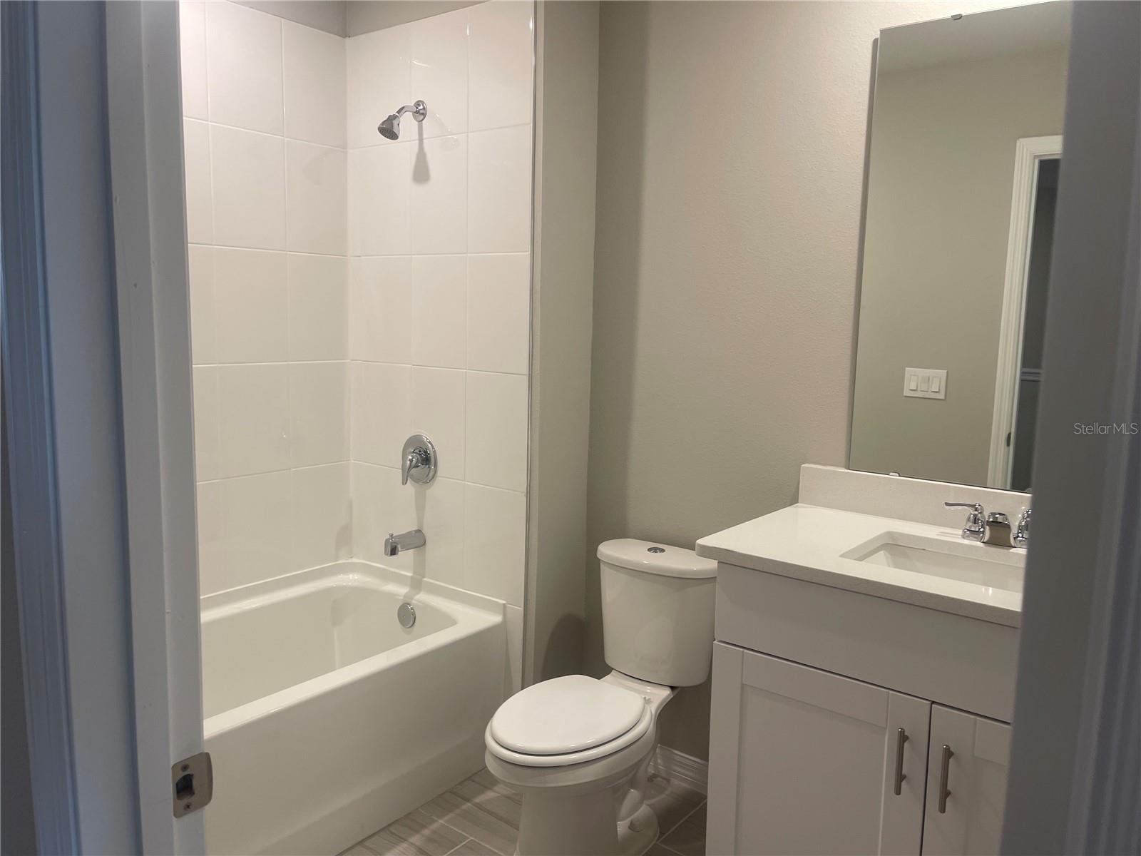 Image 18 of 29 For 452 Legacy Loop