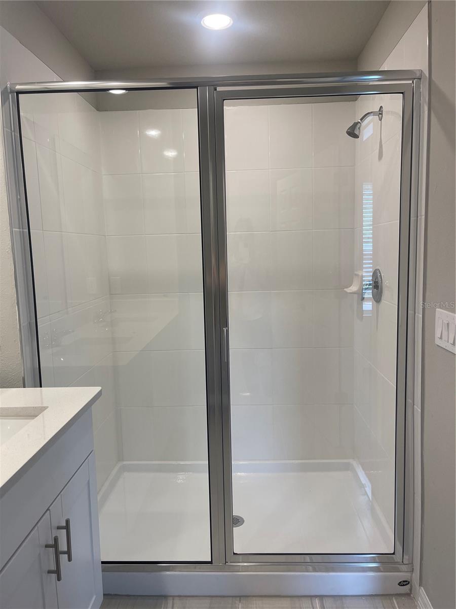 Image 28 of 29 For 452 Legacy Loop