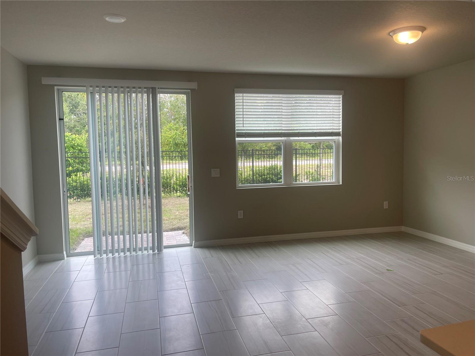 Image 9 of 29 For 452 Legacy Loop