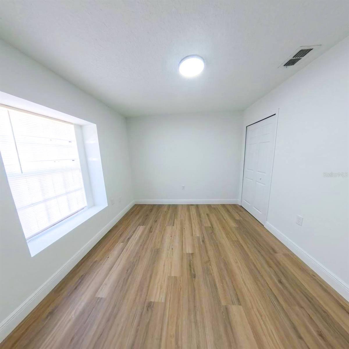 Image 31 of 46 For 4618 Miranda Circle