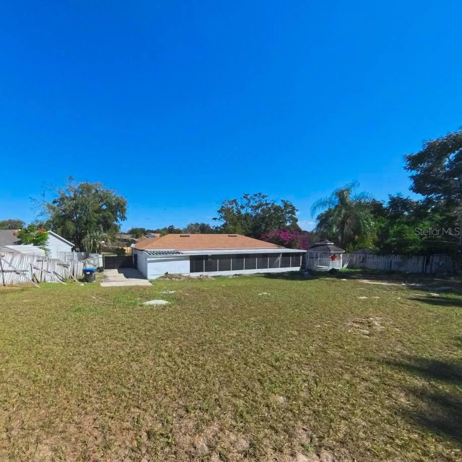 Image 43 of 46 For 4618 Miranda Circle