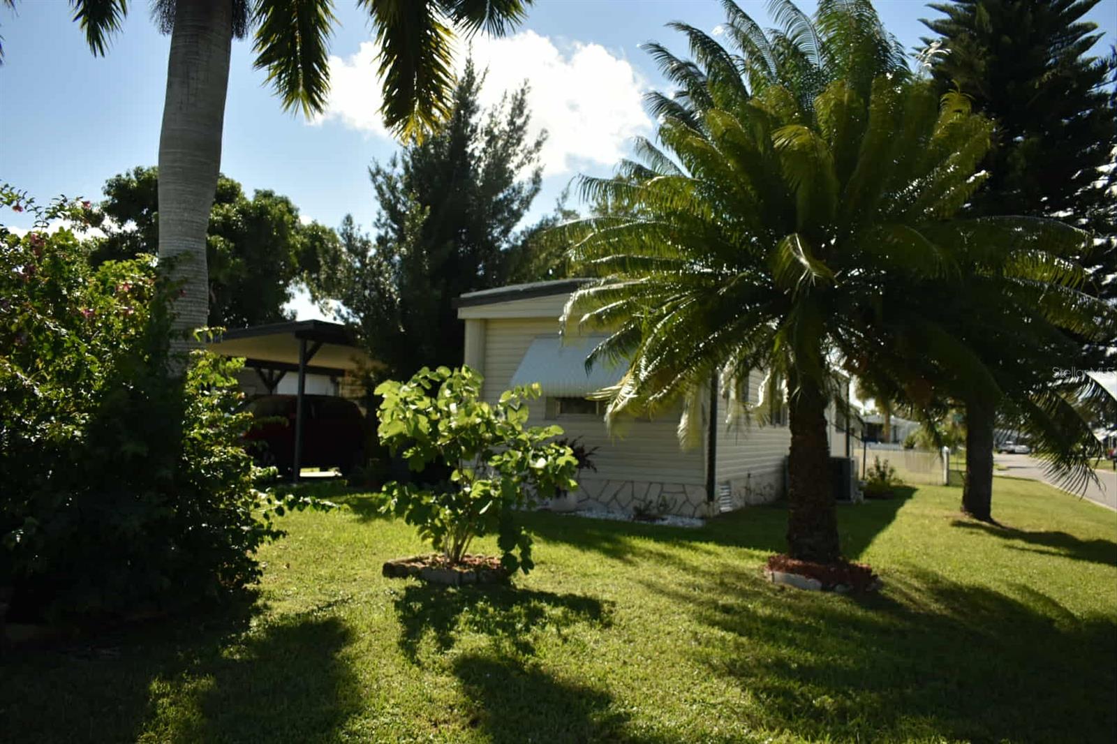 Image 5 of 8 For 1251 Waterway Drive