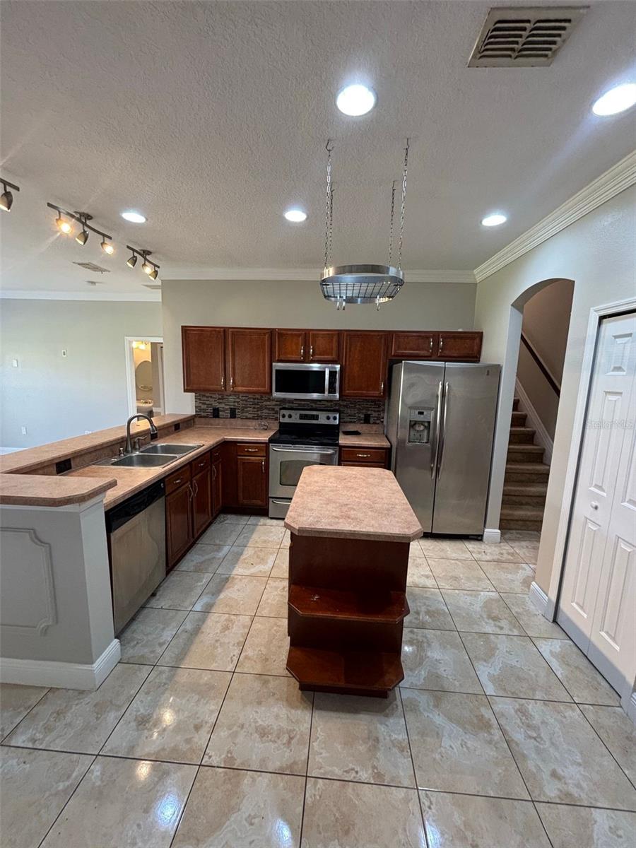 Image 5 of 32 For 3930 Port Sea Place