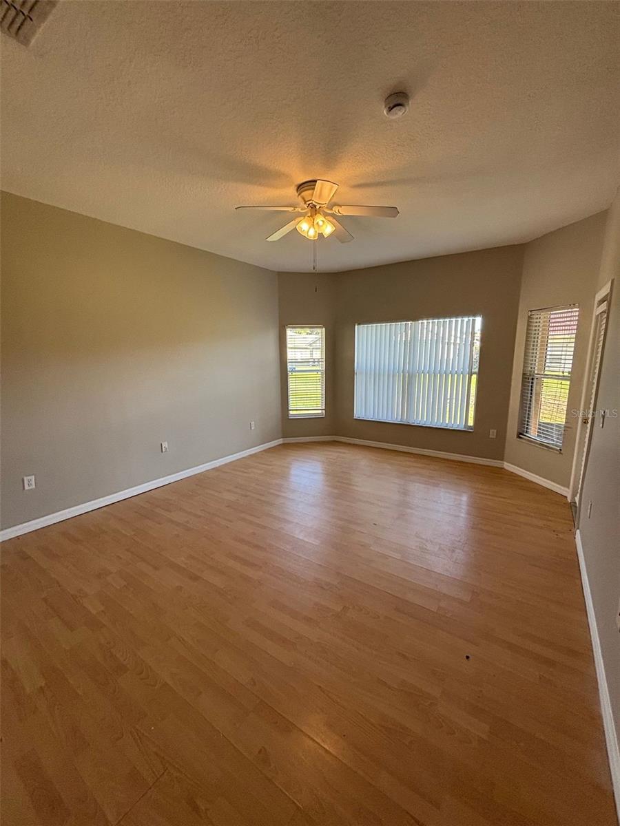 Image 9 of 32 For 3930 Port Sea Place