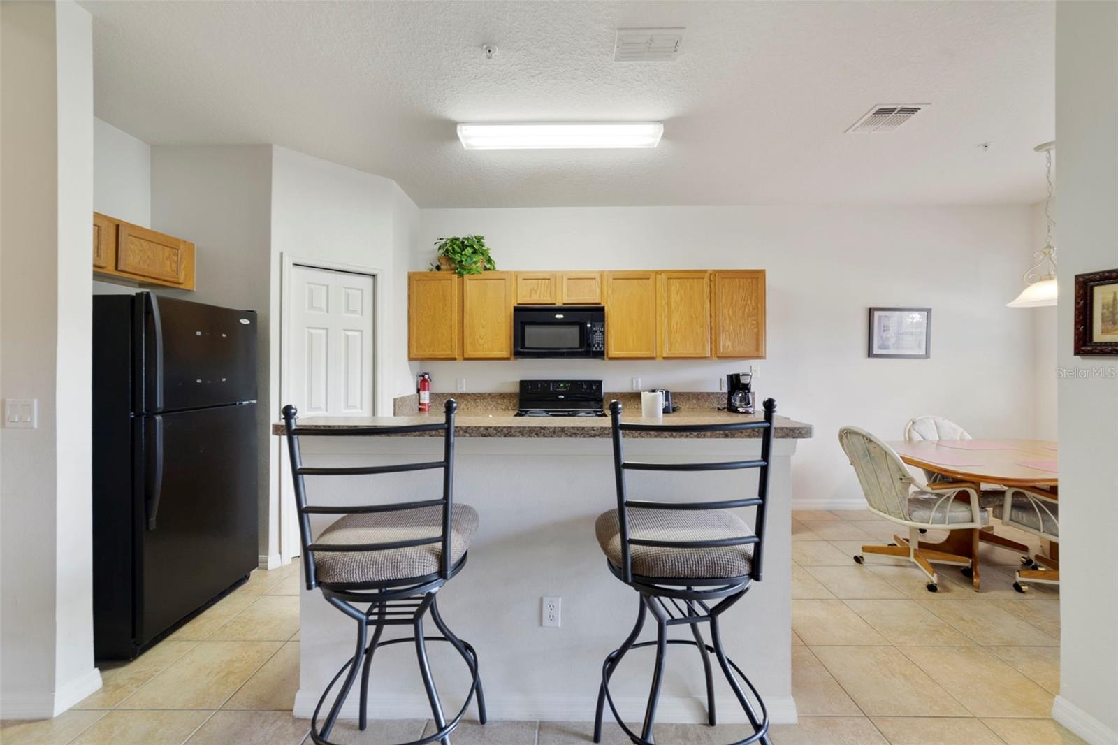 Image 12 of 51 For 2827 Oakwater Drive