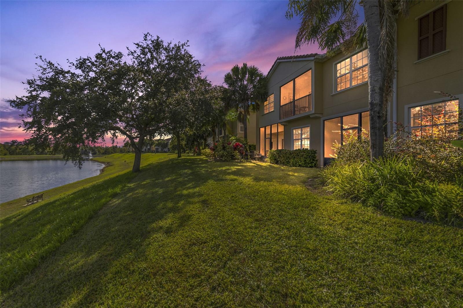 Image 2 of 51 For 2827 Oakwater Drive