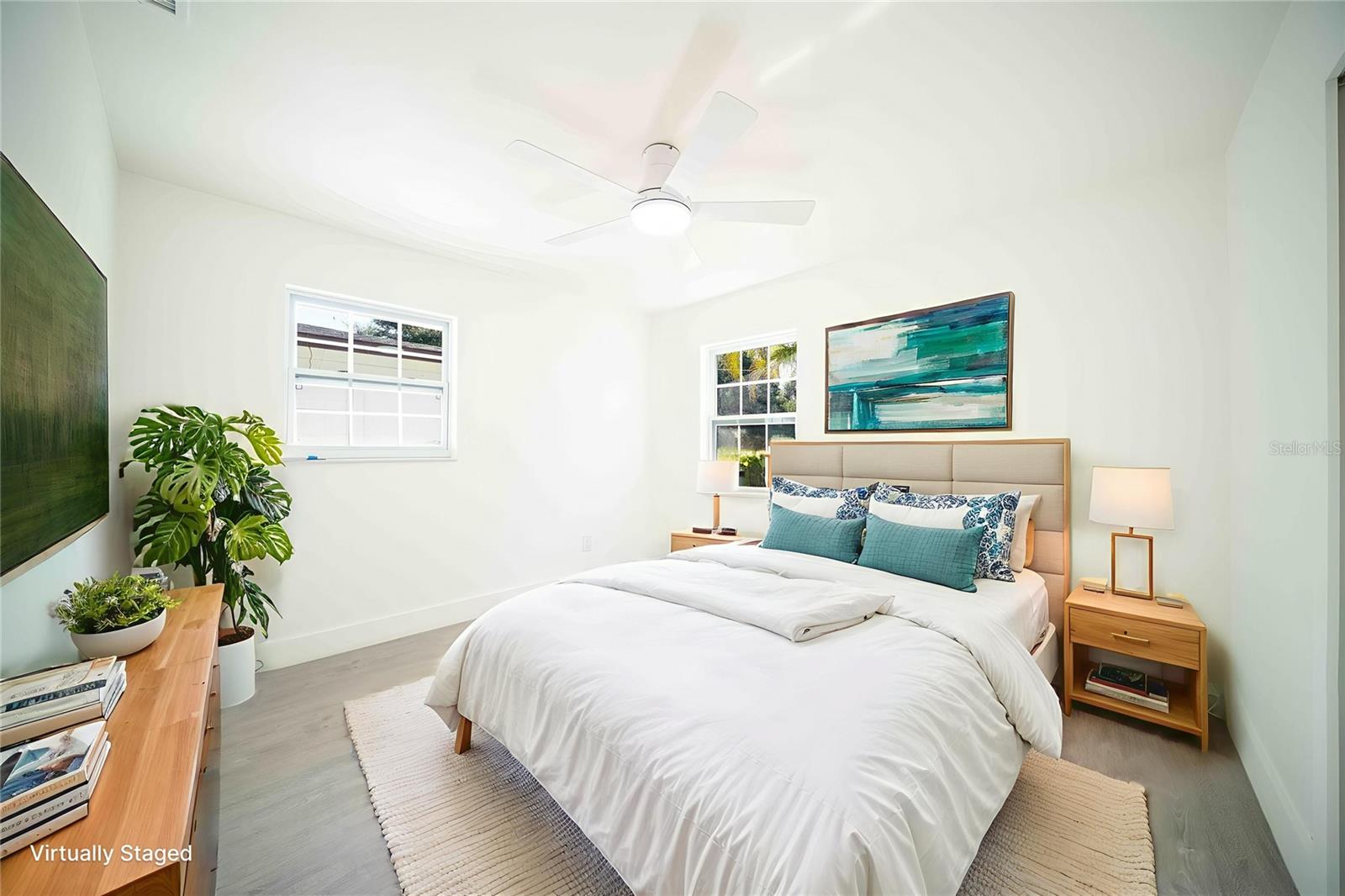 Image 13 of 37 For 851 76th Avenue N