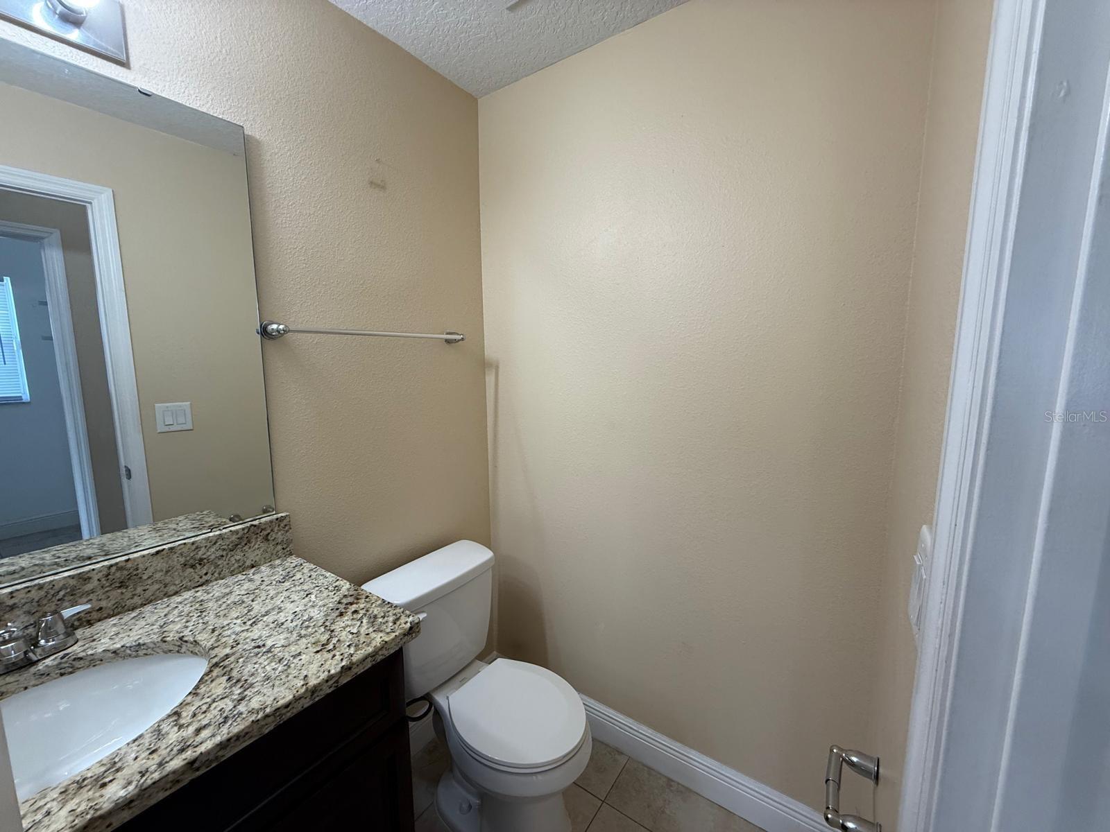 Image 22 of 23 For 716 Parrot Court