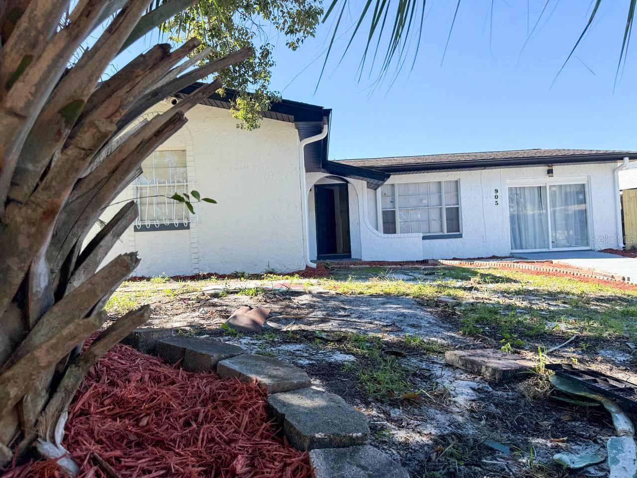 Image 4 of 64 For 905 Spring Creek Drive