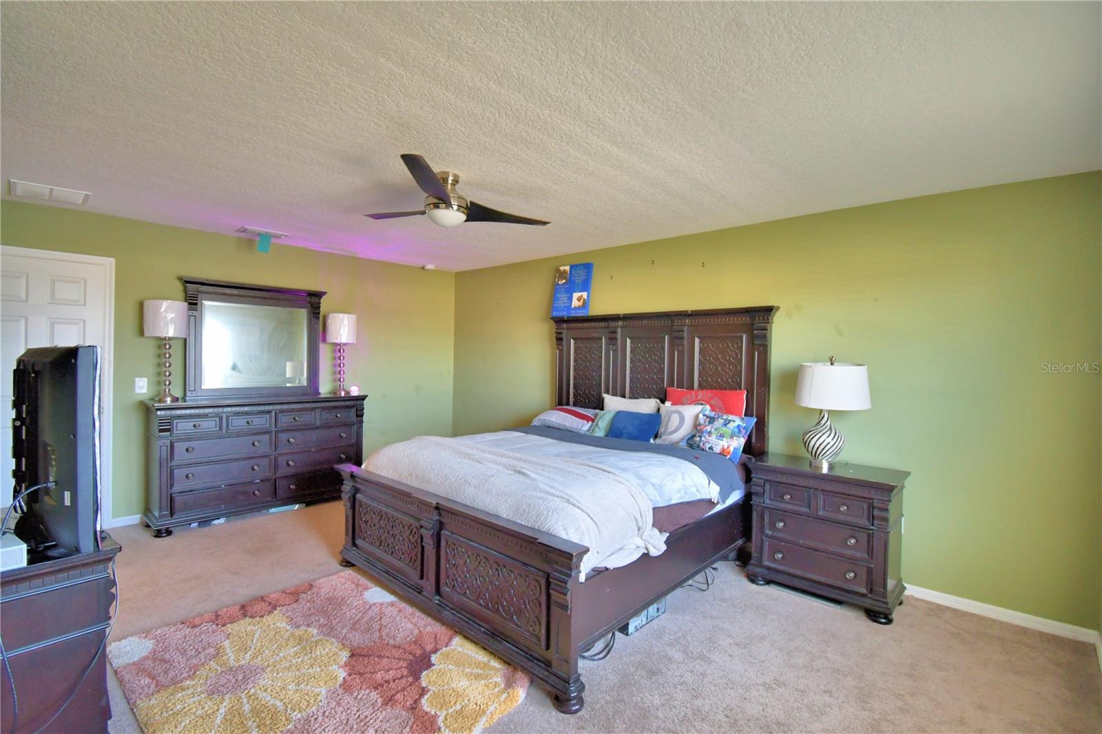 Image 18 of 21 For 8659 Rindge Road