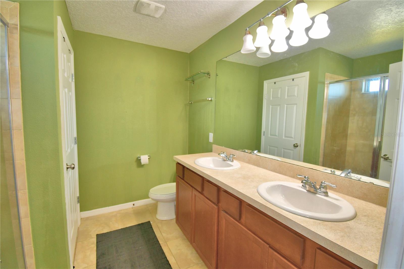 Image 19 of 21 For 8659 Rindge Road