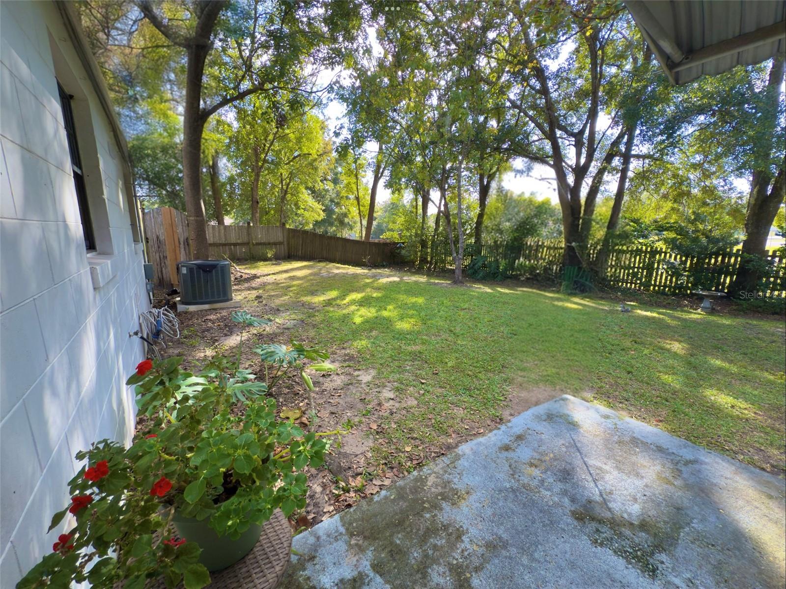 Image 28 of 40 For 1500 Camel Court