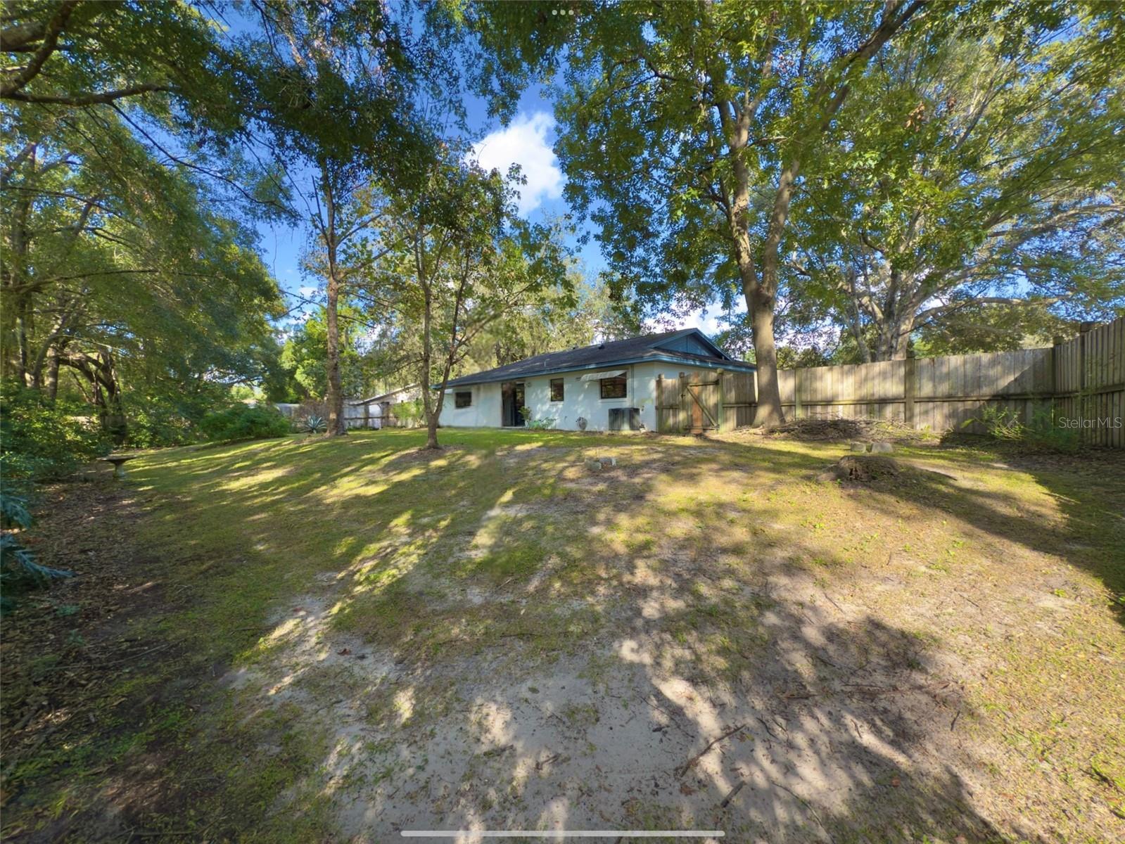 Image 35 of 40 For 1500 Camel Court