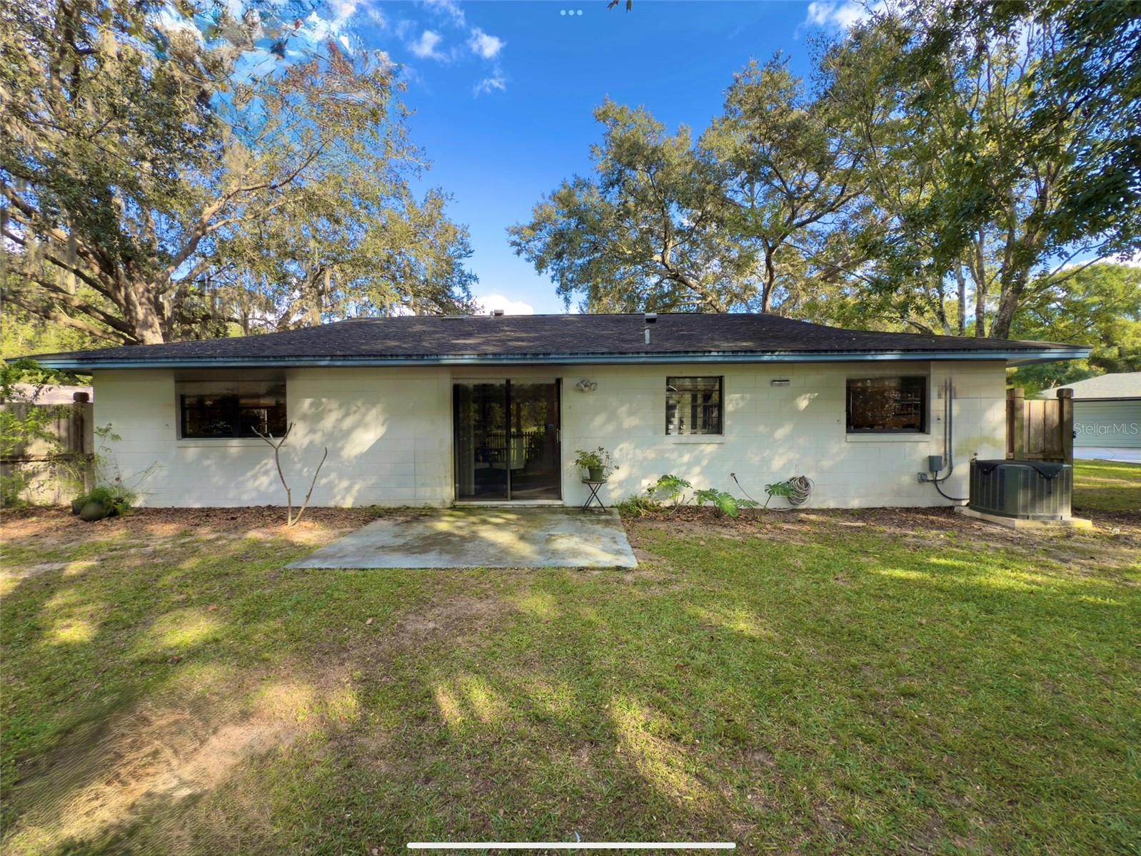 Image 36 of 40 For 1500 Camel Court