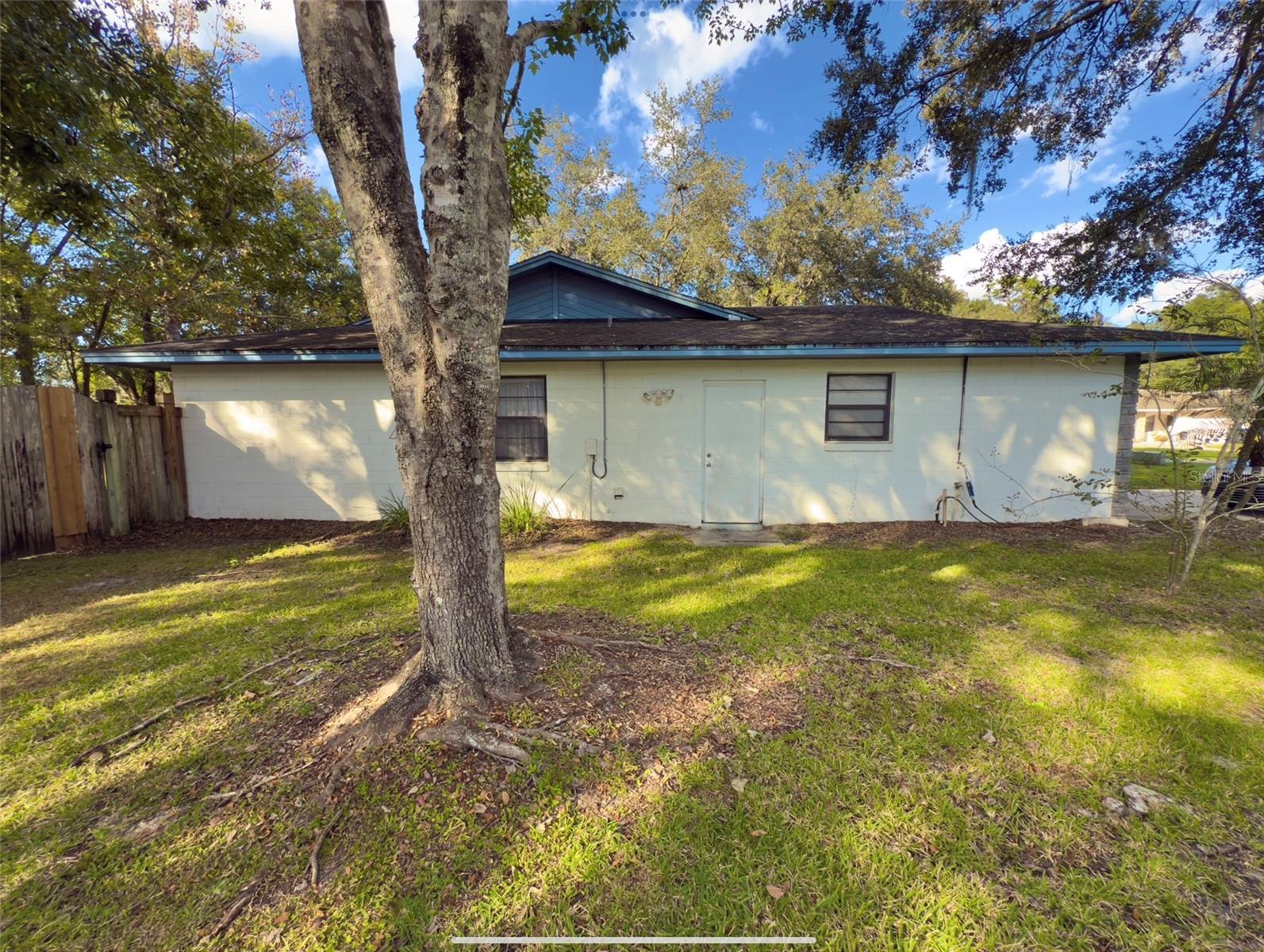 Image 38 of 40 For 1500 Camel Court