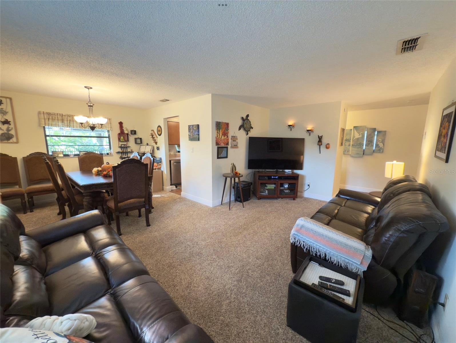 Image 6 of 40 For 1500 Camel Court