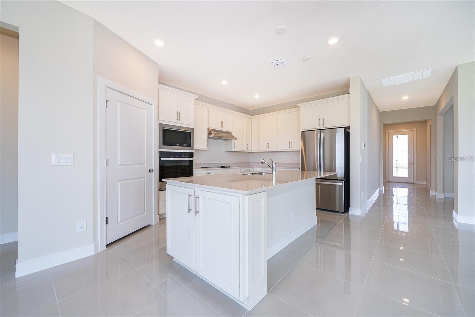 Image 28 of 28 For 1937 Spring Shower Circle