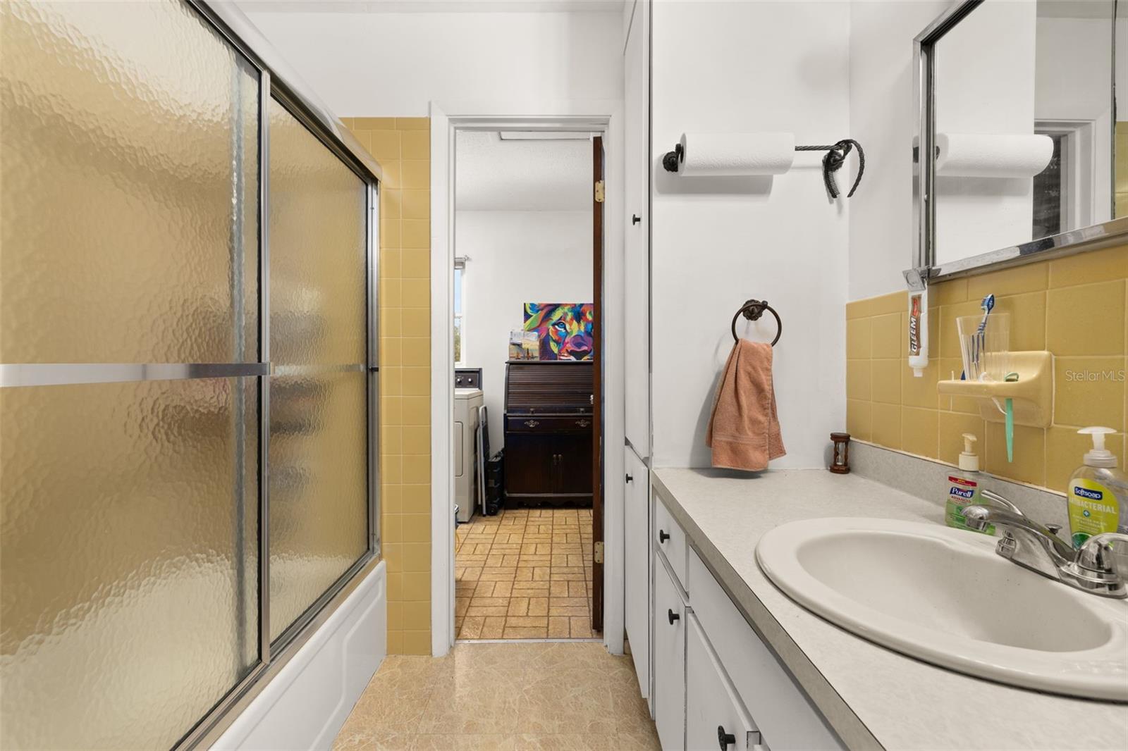 Image 34 of 83 For 4 Pine Street