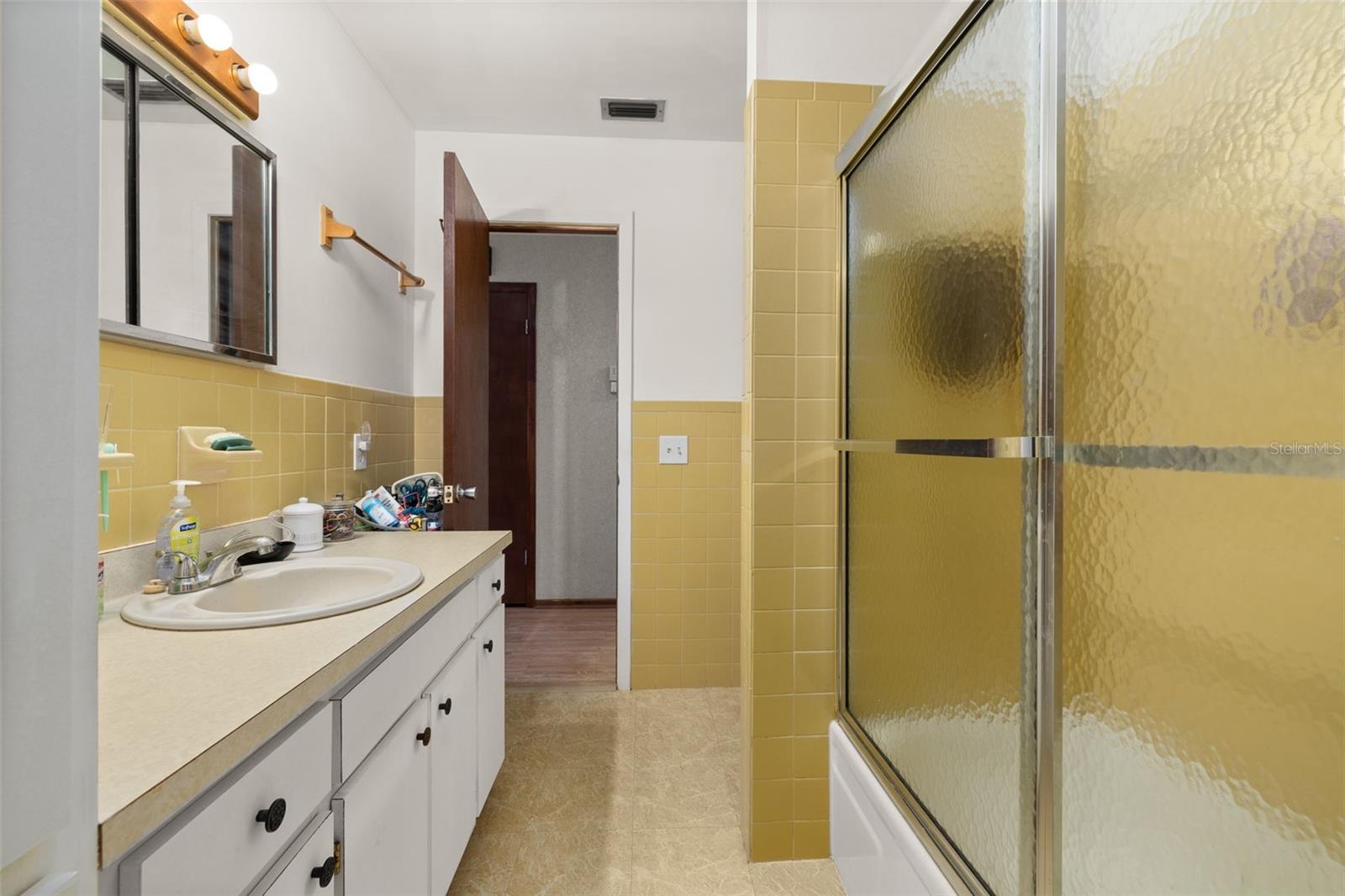 Image 35 of 83 For 4 Pine Street