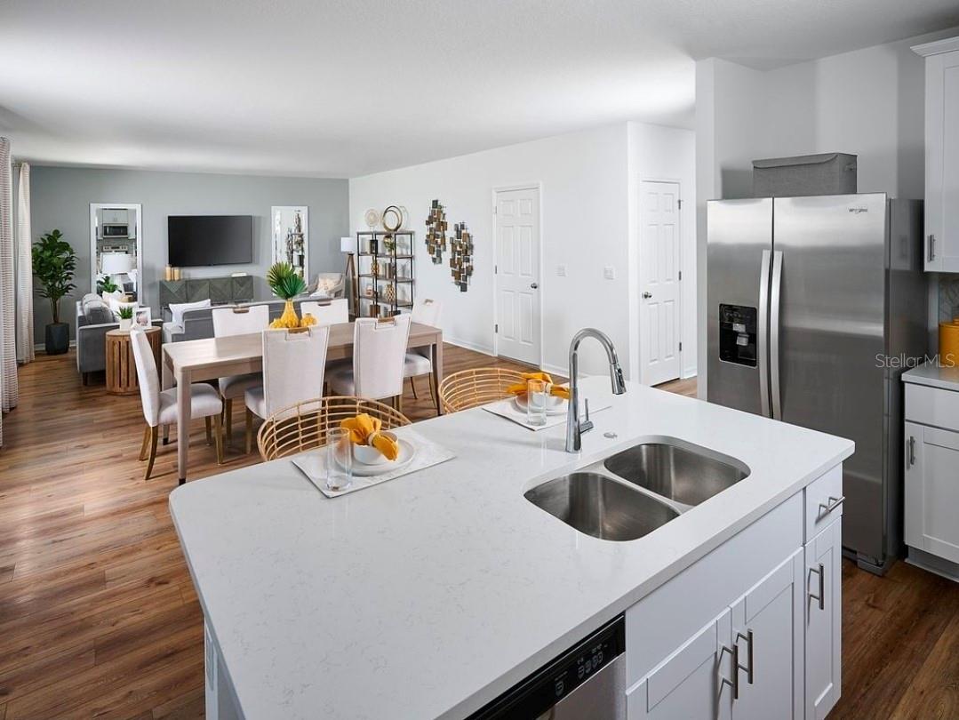 Image 4 of 11 For 2866 Hornbill Drive