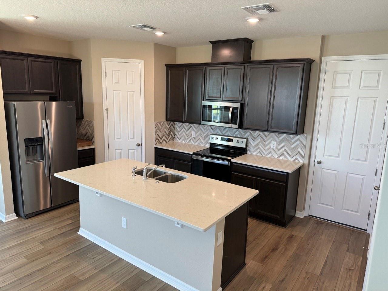 Image 14 of 30 For 14022 Frasier Street