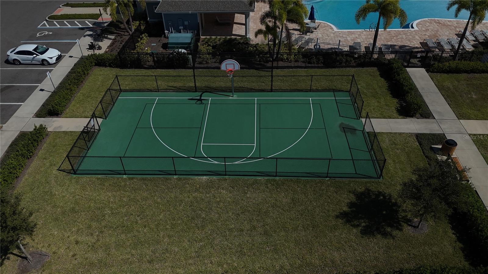 Image 28 of 30 For 14022 Frasier Street