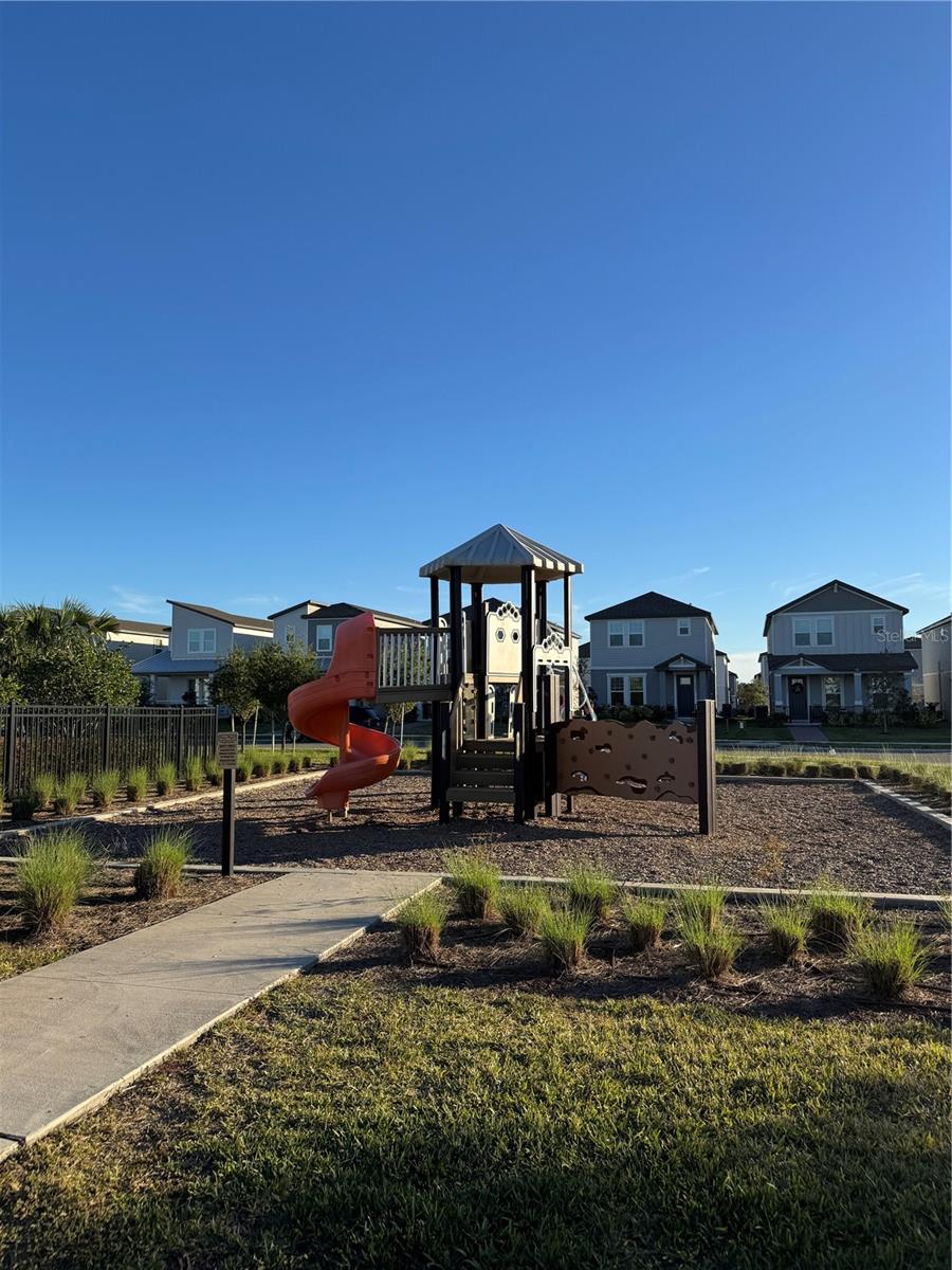 Image 7 of 30 For 14022 Frasier Street