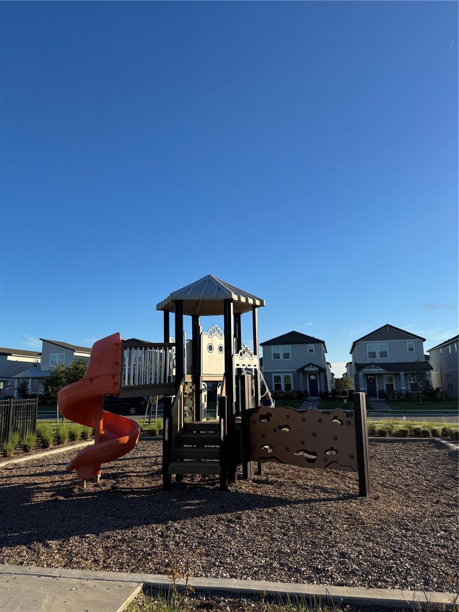 Image 8 of 30 For 14022 Frasier Street