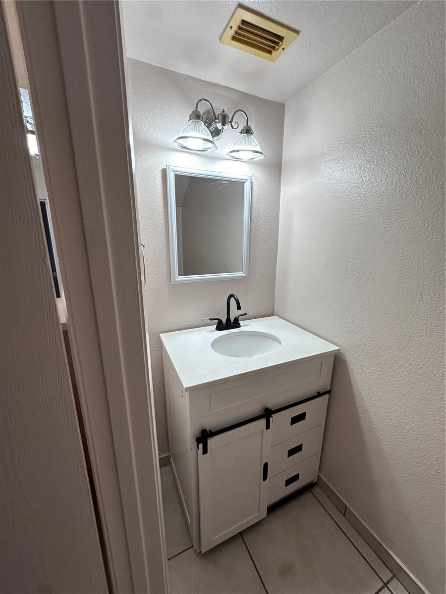 Image 4 of 14 For 3121 Windover Avenue