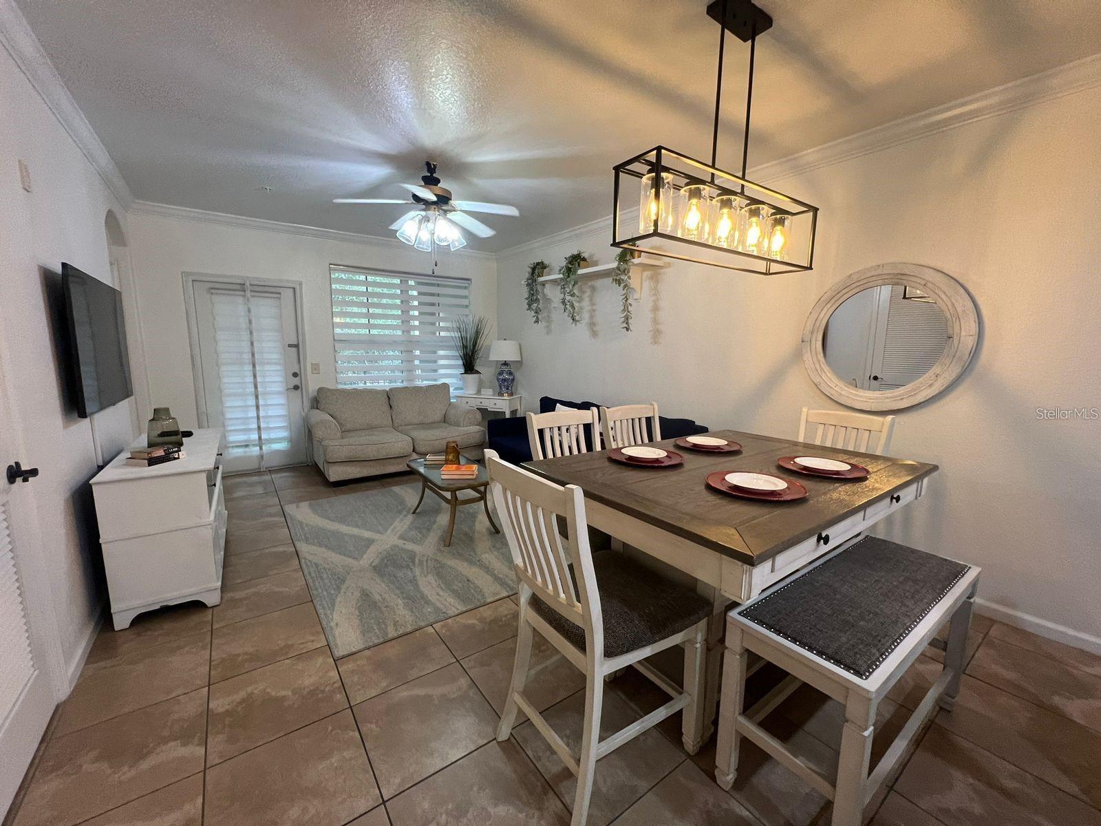 Image 4 of 18 For 904 Charo Parkway 524