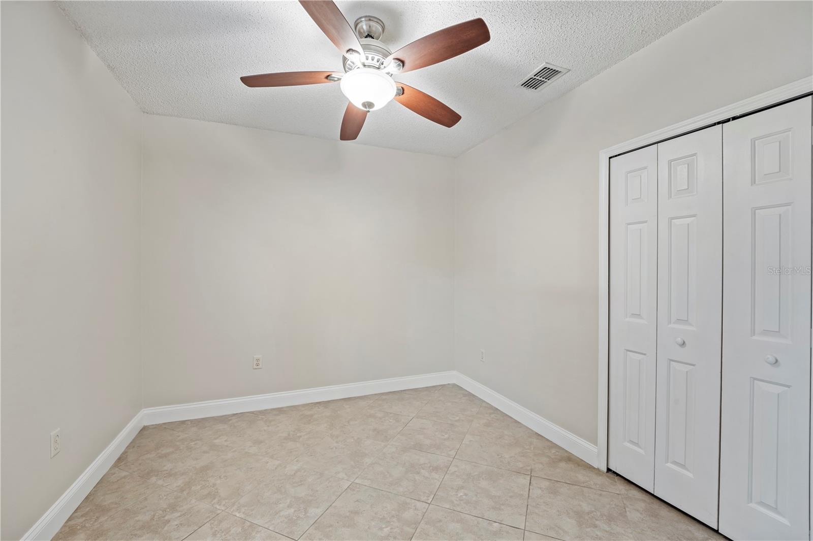 Image 16 of 29 For 523 Delido Way