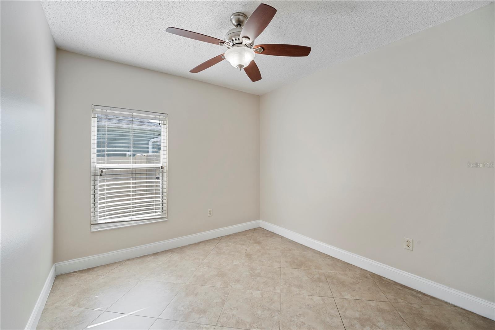 Image 18 of 29 For 523 Delido Way