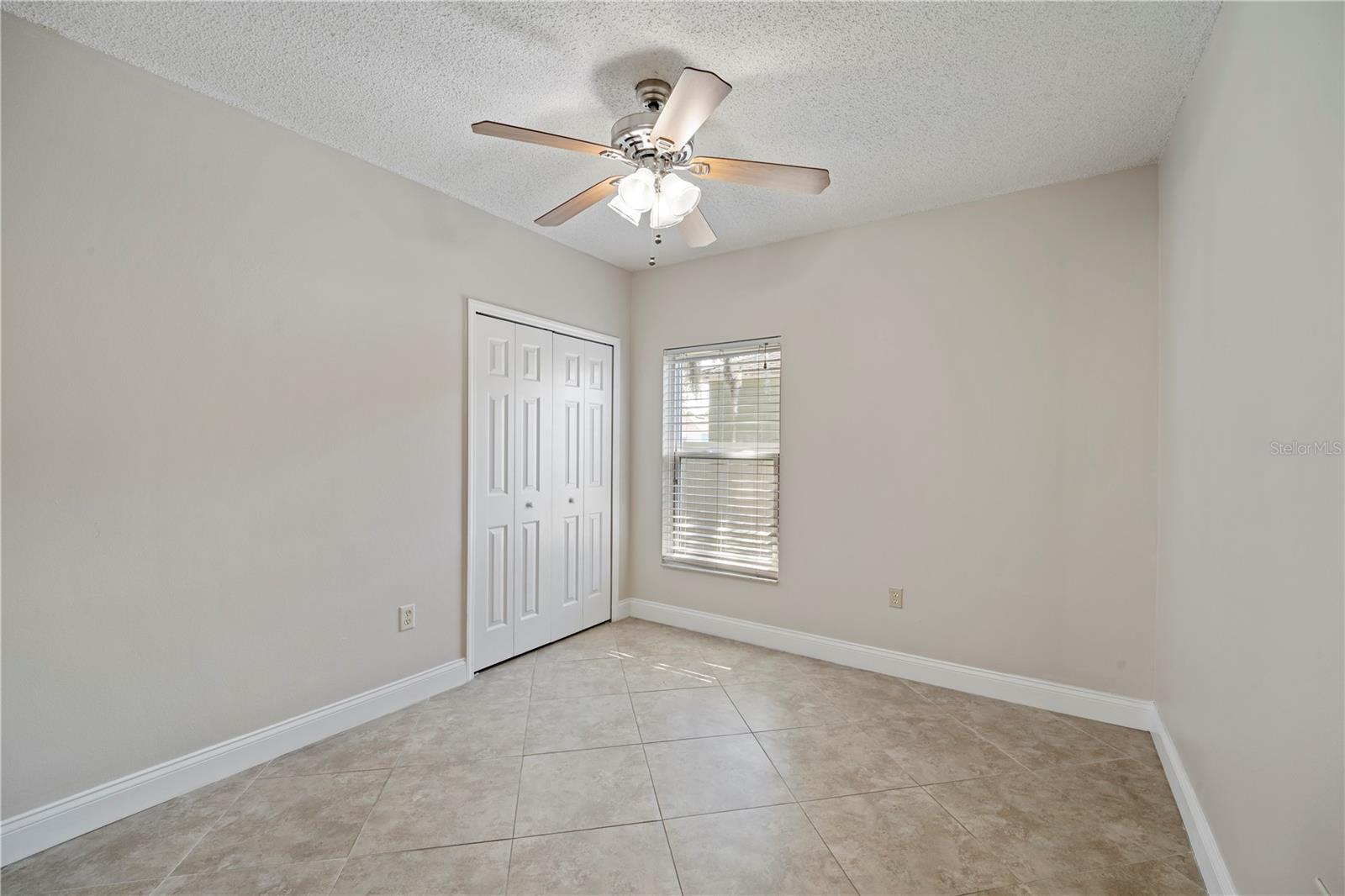 Image 20 of 29 For 523 Delido Way