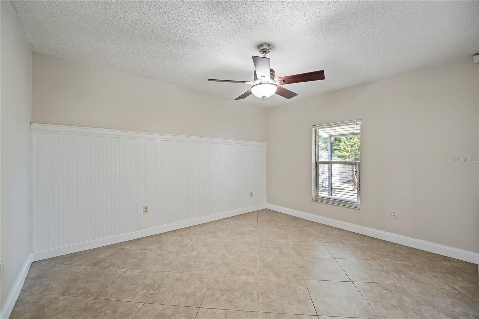 Image 21 of 29 For 523 Delido Way