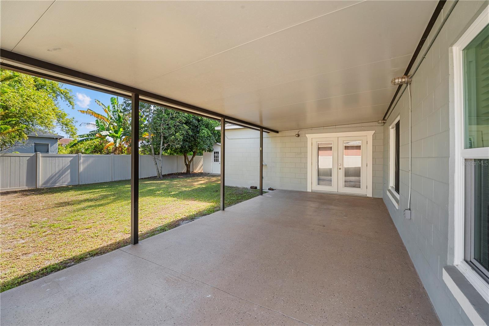 Image 9 of 29 For 523 Delido Way