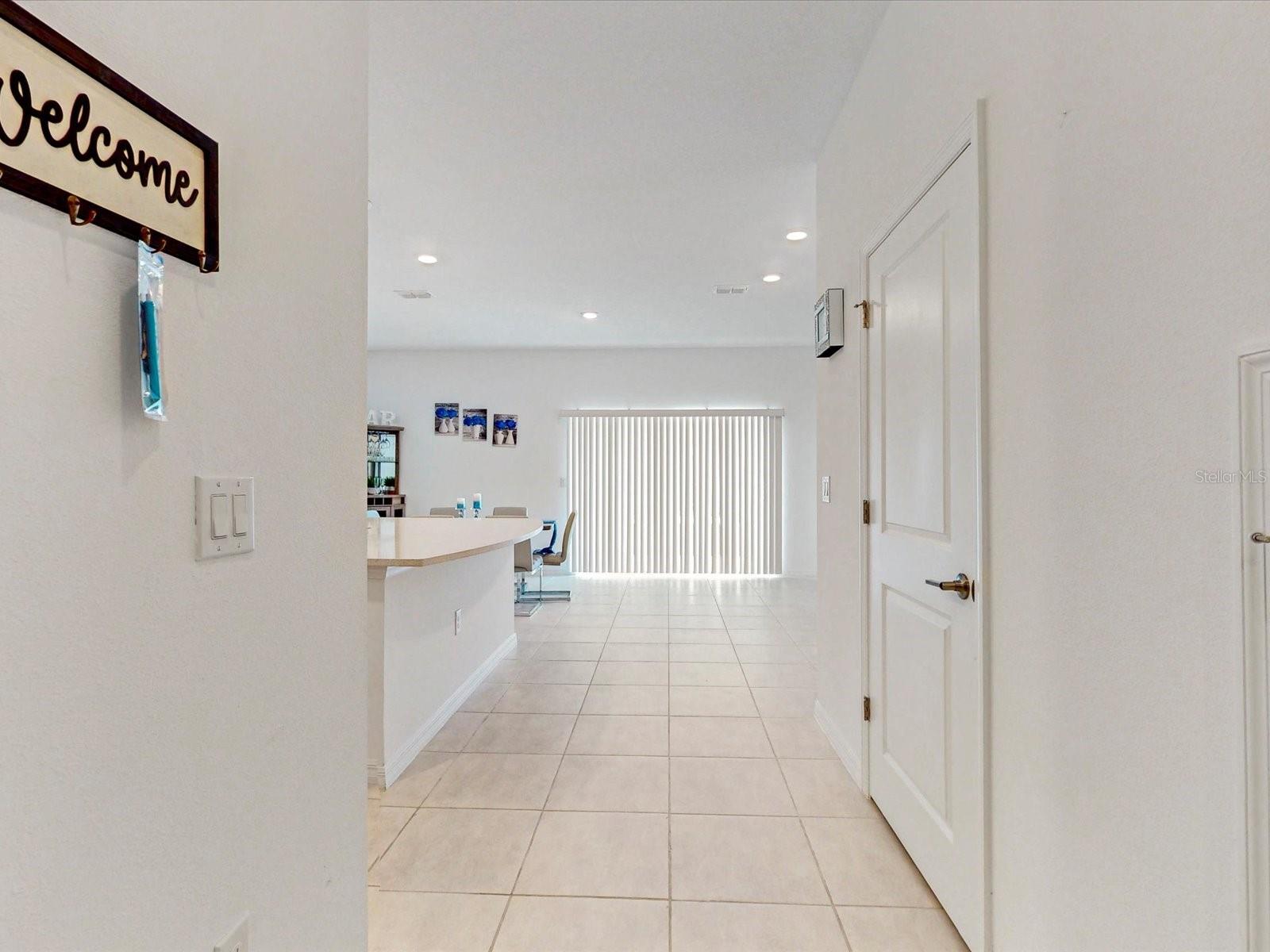 Image 11 of 24 For 3002 Canary Avenue