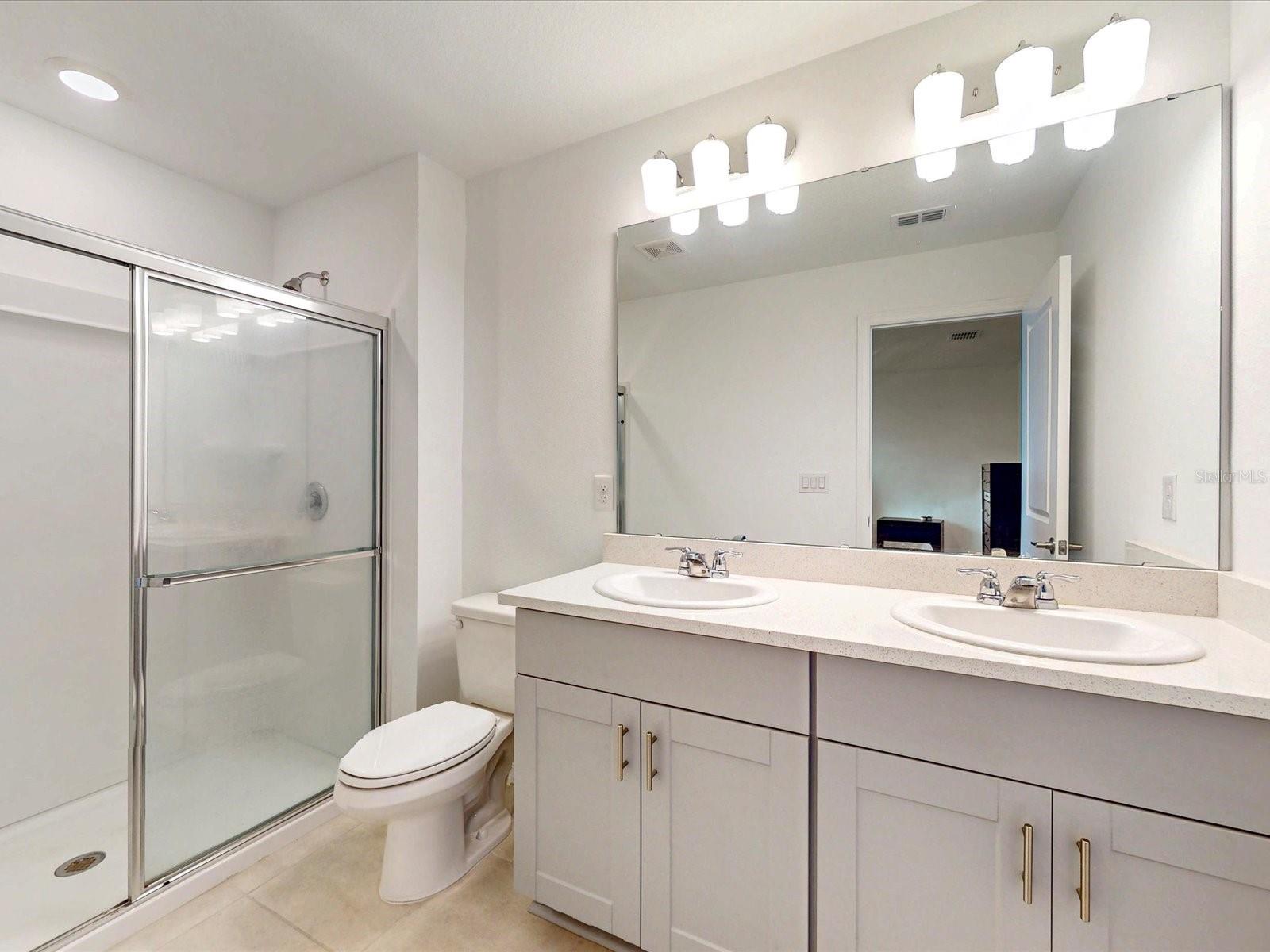 Image 14 of 24 For 3002 Canary Avenue