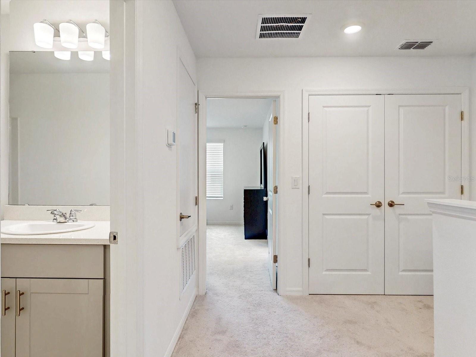 Image 17 of 24 For 3002 Canary Avenue