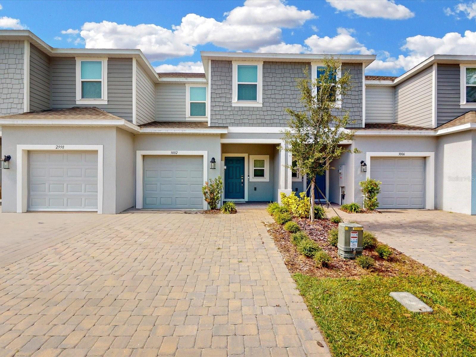 Image 2 of 24 For 3002 Canary Avenue