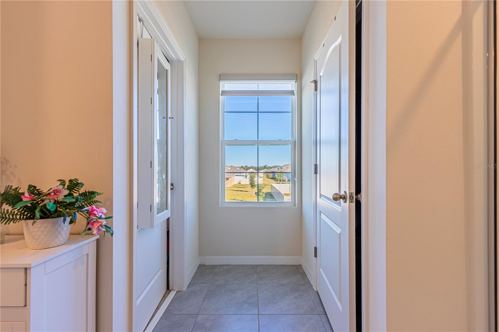 Image 24 of 56 For 2778 Sunkissed Drive