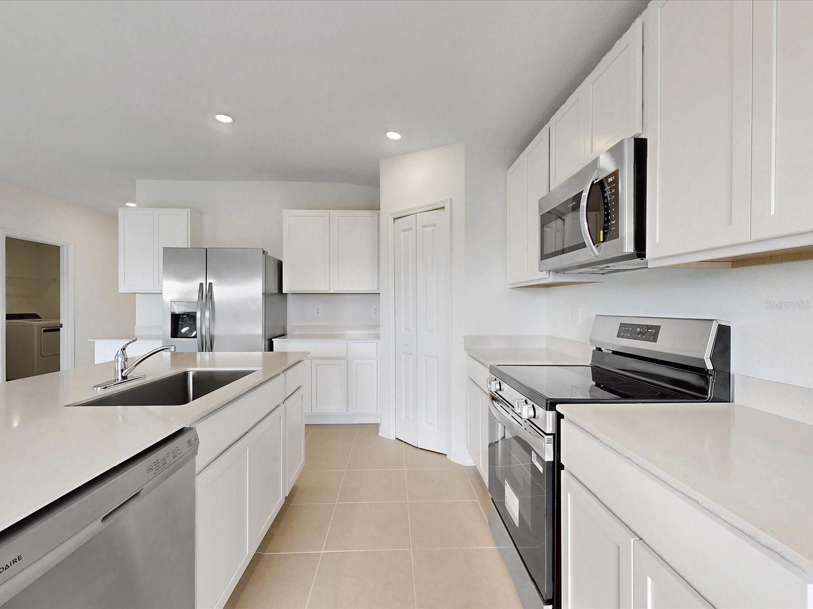 Image 4 of 30 For 3493 Chinotto Drive