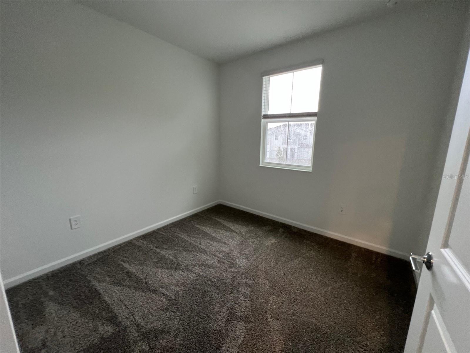 Image 12 of 17 For 7489 Stone Creek Trail