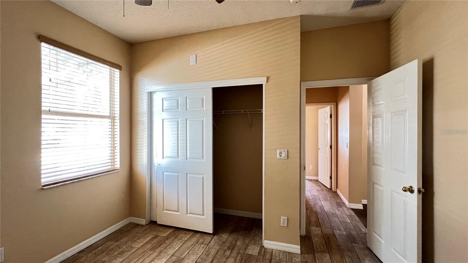 Image 11 of 53 For 16904 Sunrise Vista Drive