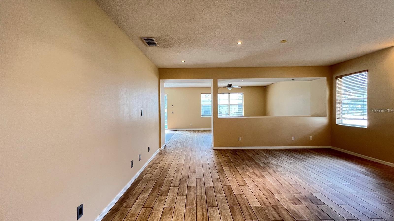 Image 20 of 53 For 16904 Sunrise Vista Drive